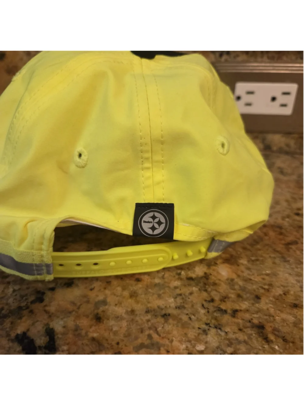 Men's Buffalo Outdoors Pittsburgh Steelers Hat One Size Black Yellow